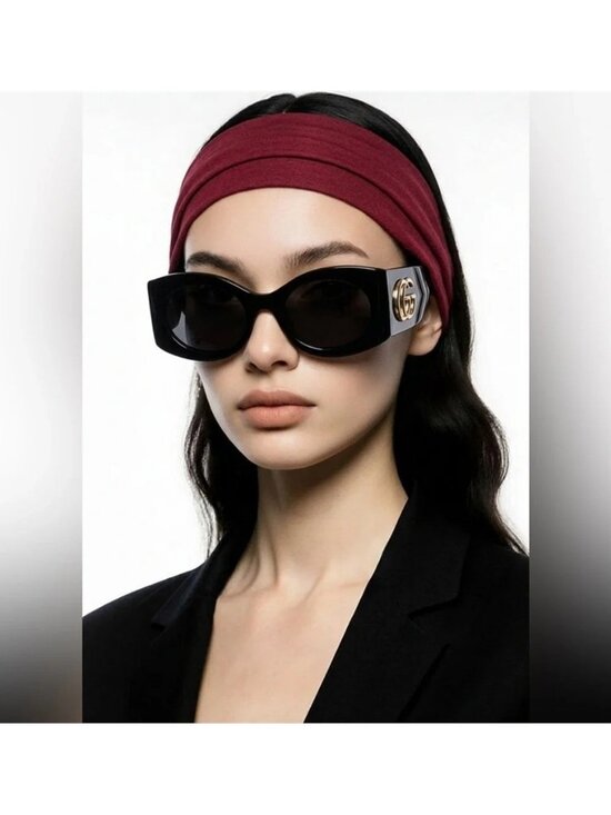 ? - Authentic New Gucci GG0811S 001 Black / Grey Lens main image 7